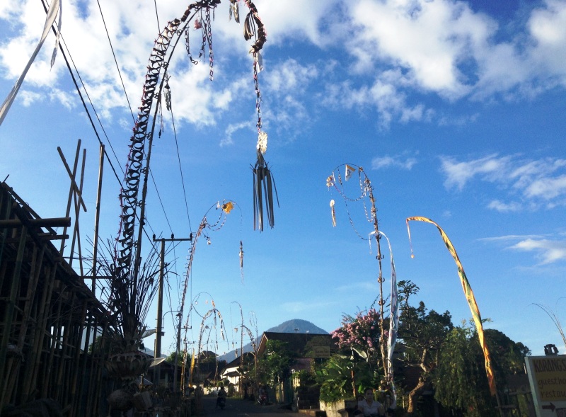 Festive Kuningan
