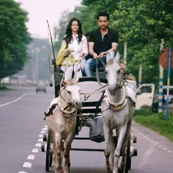 Koel Mallick and Parambrata Chatterjee in the still from movie Highway.