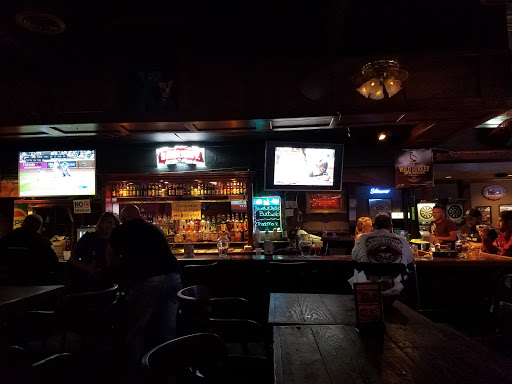 Bar & Grill «Chestnut Station», reviews and photos, 410 Chestnut St, Gadsden, AL 35901, USA