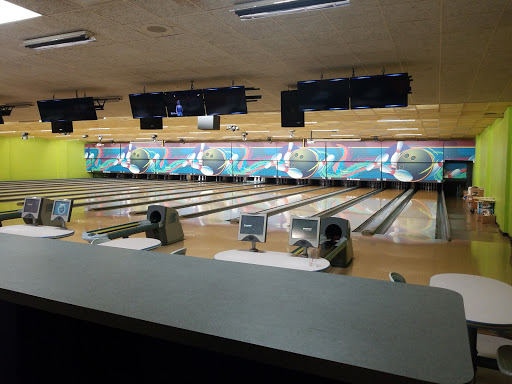 Bowling Alley «La Ru Bowling Lanes», reviews and photos, 2443 Alexandria Pike, Highland Heights, KY 41076, USA