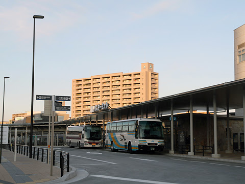 高松駅高速バスターミナル　全景