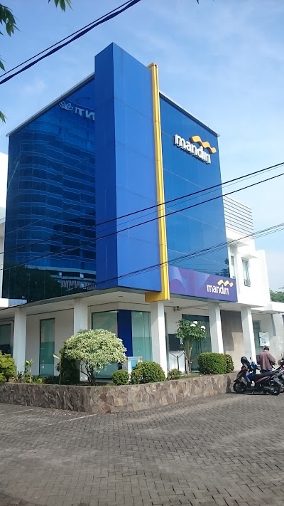Photos of Bank Mandiri - KCP Surabaya Menanggal