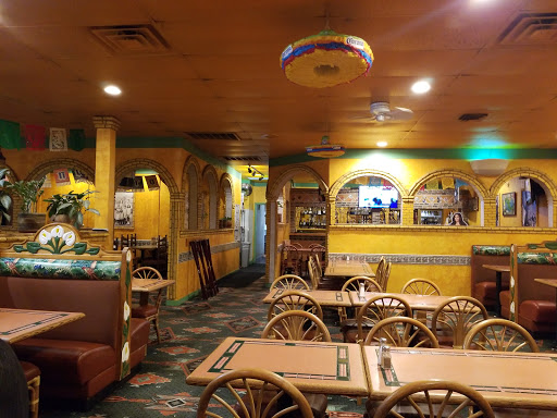 Restaurant «Casa Ramos Mexican Restaurant», reviews and photos, 2001 Main St, Red Bluff, CA 96080, USA