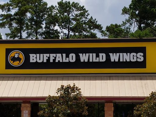 Chicken Wings Restaurant «Buffalo Wild Wings», reviews and photos, 815 Brownswitch Rd, Slidell, LA 70458, USA