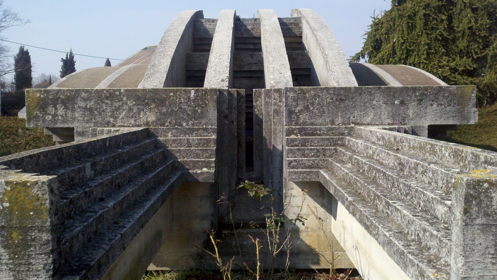 Rome: Brion Cemetery