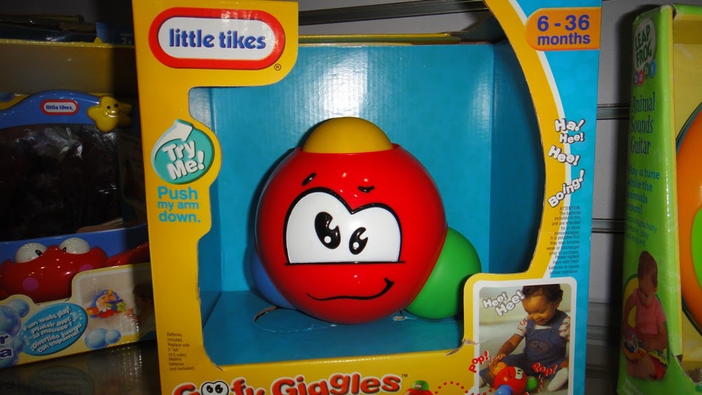 little tikes roll and pop vac