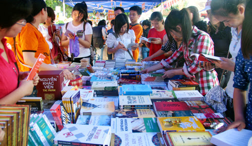 Ngày sách Việt Nam 21/4 hàng năm cả nước nâng cao văn hóa đọc 5