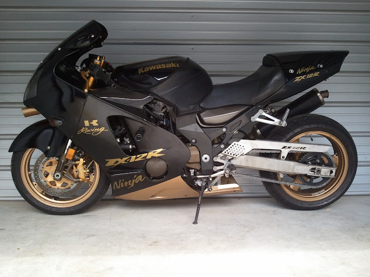 Overlevelse Pounding Husarbejde FOR SALE: 2000 zx12r engine - only 15,000 miles | Kawasaki Motorcycle Forums