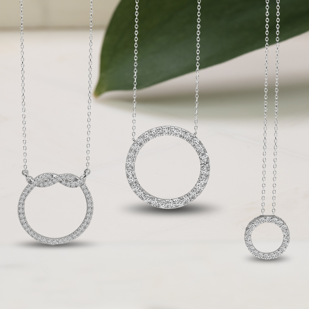 lab grown diamond pendant necklaces