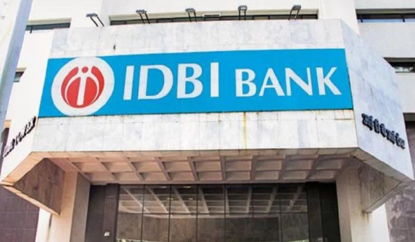 Case Filed Against 39 People Including IDBI Bank 15 Officials