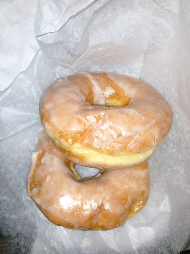 Donut Shop «Donut-King», reviews and photos, 658 First Capitol Dr, St Charles, MO 63301, USA