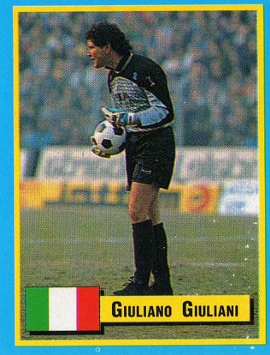 napoli-giuliano-giuliani-top-micro-card-italian-league-1989-football-trading-card-27003-p