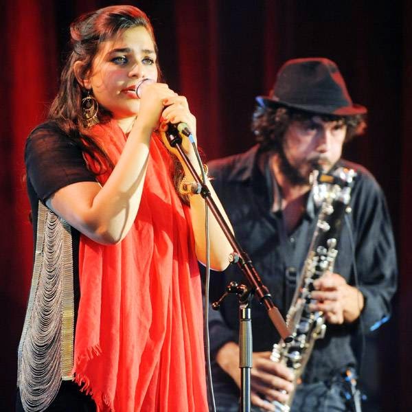 Nirmaan's Rajasthani singer Parveen Sabrina Khan performs on July 19, 2014 during the 23rd Festival des Vieilles Charrues in Carhaix-Plouguer, western France.