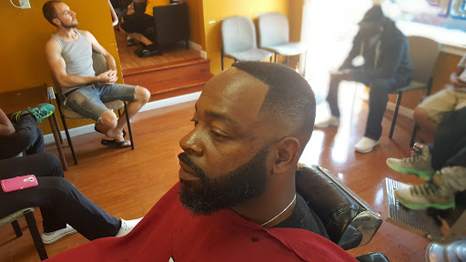 Barber Shop «Headliners Barbershop», reviews and photos, 2432 Springs Rd, Vallejo, CA 94591, USA