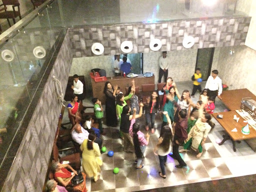 Selfie - The Club, Cross Rd 1, Punjabi Mohalla, Sadar Bazar, Ambala Cantt, Haryana 133005, India, Diner, state HR
