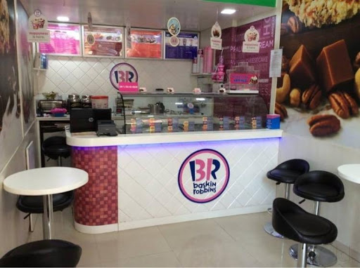 Baskin Robbins, 166, Vasudev Balwant Phadke Rd, MCCH Society, Panvel, Navi Mumbai, Maharashtra 410206, India, Dessert_Shop, state MH