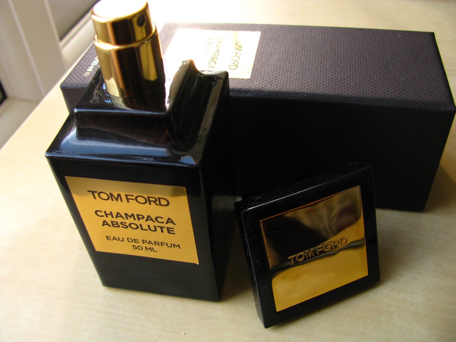 London Beauty Review: Review - Tom Ford Champaca Absolute (Private Blend  Collection)