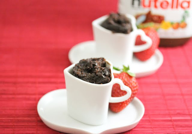 photo of two flourless chocolate mug cakes