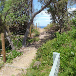 Signposted intersection to Bournda Island (106528)