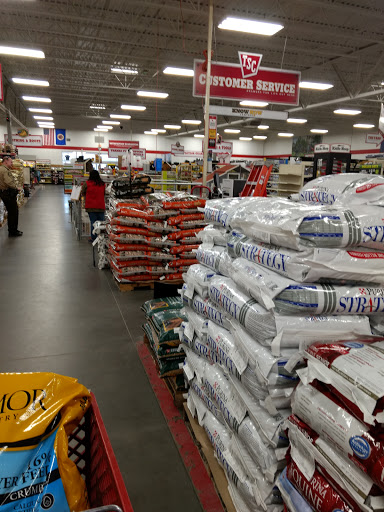 Home Improvement Store «Tractor Supply Co.», reviews and photos, 6910 69th Ln N, Rockford, MN 55373, USA