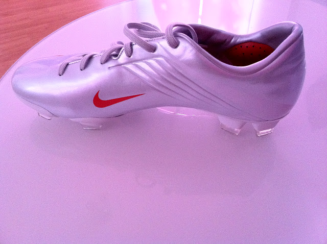New Nike Mercurial V Soccer Cleats - AcuraZine Acura Enthusiast Community