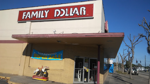 Dollar Store «FAMILY DOLLAR», reviews and photos, 108 W Broad St, Groveland, FL 34736, USA