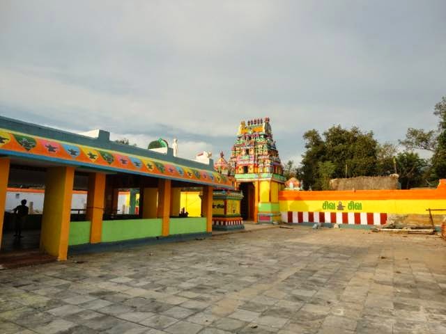 Sri Patanjaleeswarar Temple, Thirukkaanattumullur, Kattumannarkoil - 275 Shiva Temples