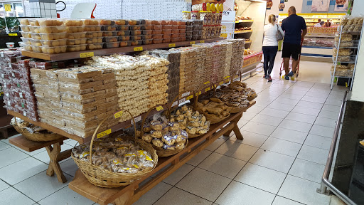 Guarani Supermercados, R. Comendador Guimarães, 500 - Centro, Amparo - SP, 13900-510, Brasil, Supermercado, estado São Paulo