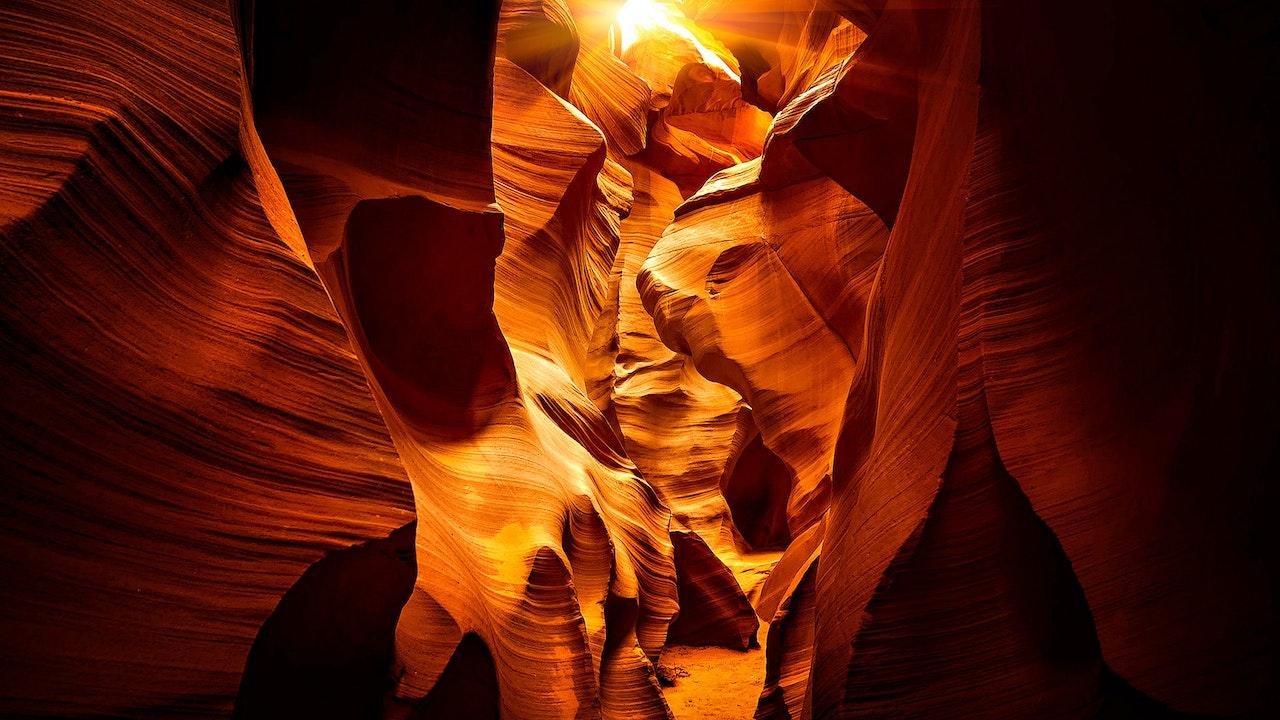 Earth's Most Breathtaking Natural Wonders - Antelope Canyon - RatePunk