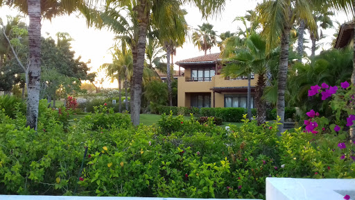The St. Regis Punta Mita Resort, Carretera Federal 200, km 19.5, 63734 Punta de Mita, Nay., México, Hotel de lujo | NAY