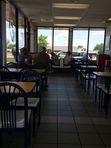 Fast Food Restaurant «Burger King», reviews and photos, 966 E Washington St, Winchester, IN 47394, USA