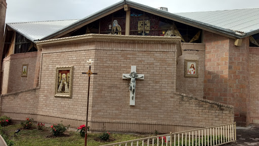 Parroquia Nuestra Señora del Carmen, Avenida Justo Sierra 1616, Colonia Viveros, 88070 Nuevo Laredo, Tamps., México, Iglesia católica | TAMPS