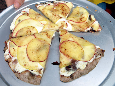 Pulehu Pizza grilled pizza Apple and Cinnamon pizza dessert pizza