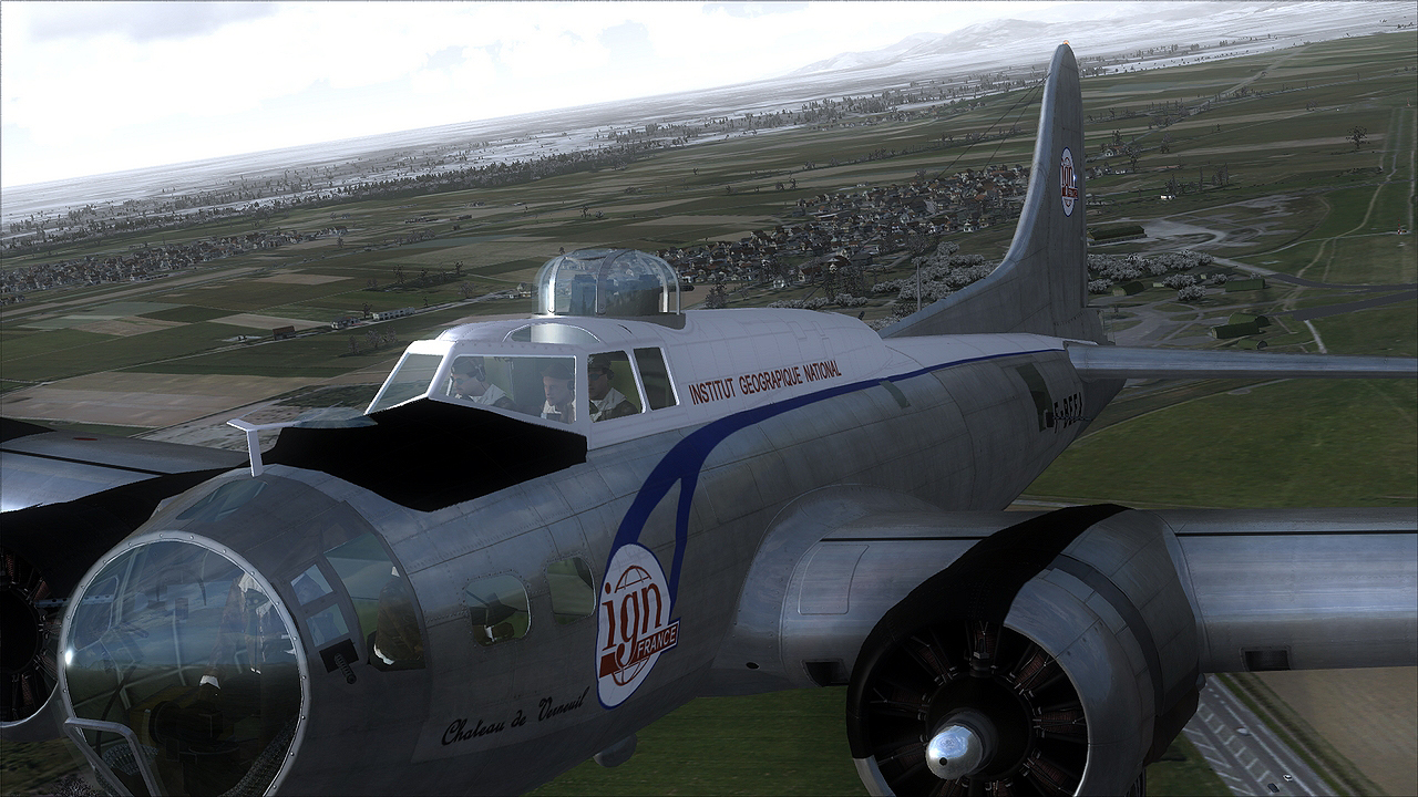 Petit vol commémoratif en B-17 ou autre bombardier - Page 2 2014-2-14_9-45-45-883