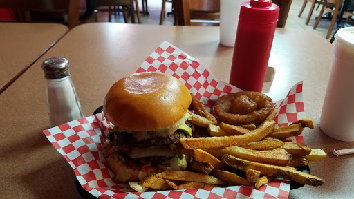 Hamburger Restaurant «Little Bitty Burger Barn», reviews and photos, 5503 Pinemont Dr, Houston, TX 77092, USA
