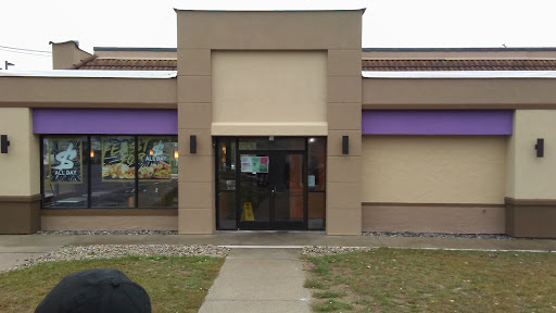 Mexican Restaurant «Taco Bell», reviews and photos, 1320 Main St, Willimantic, CT 06226, USA