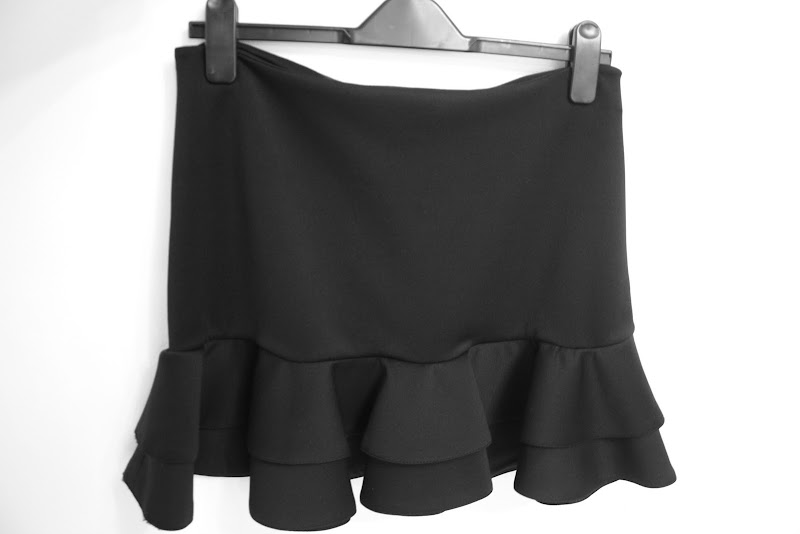today i bought... miss selfridge ruffle skirt | anna lou elliott