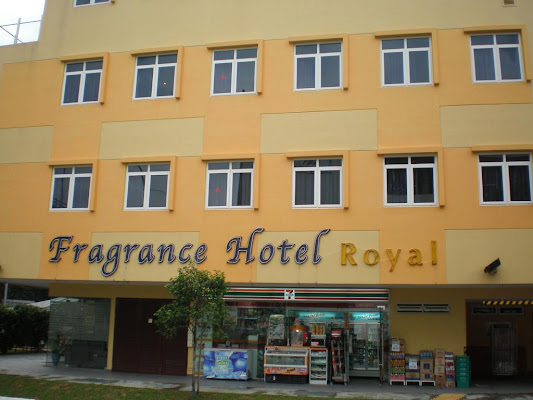 Fragrance Hotel - Royal