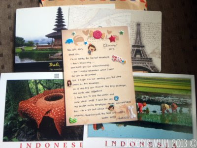 Indonesia, swapping, postcards, souvenirs 