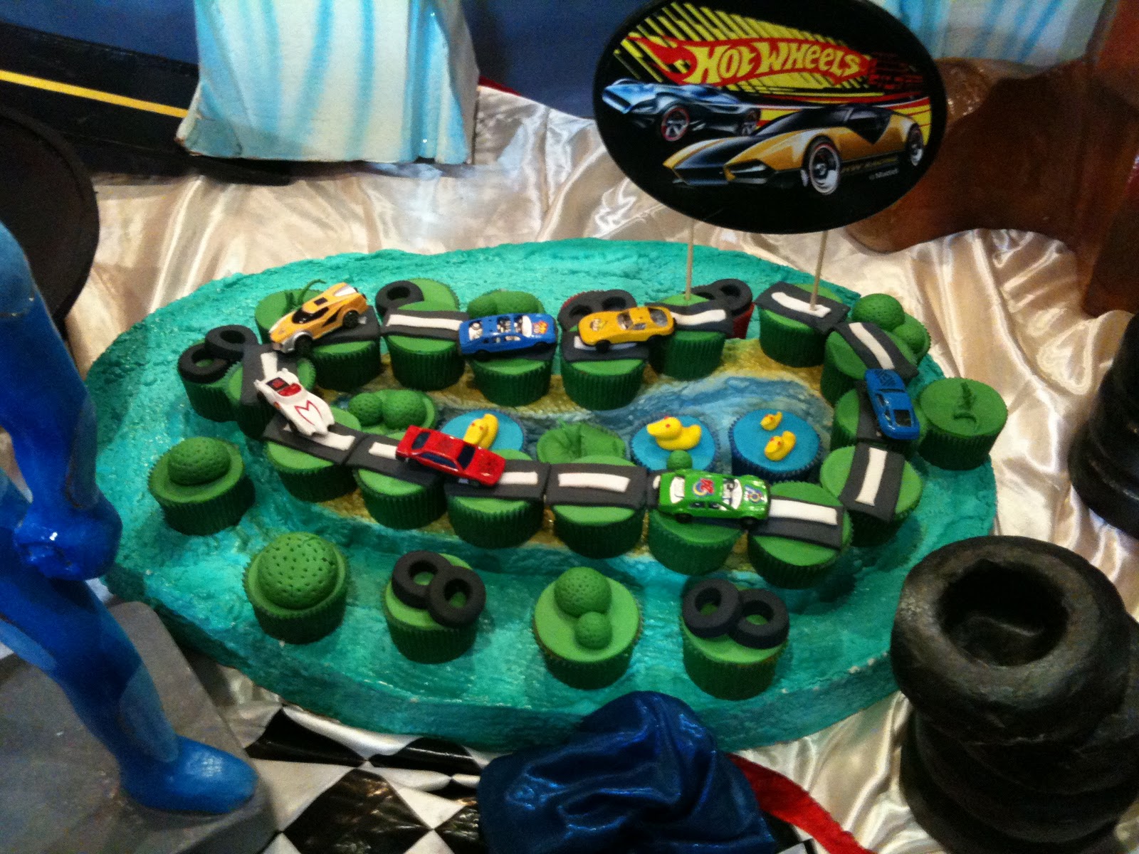Cupcake Mania: Cupcake Hot Wheels