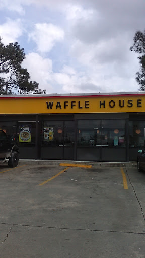 Breakfast Restaurant «Waffle House», reviews and photos, 105 Rushing Rd W, Denham Springs, LA 70726, USA