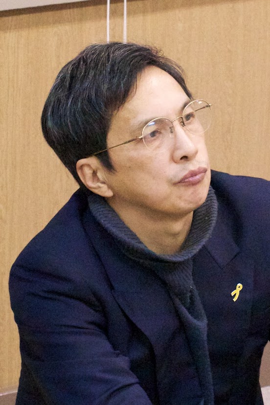 杉本隆文 氏