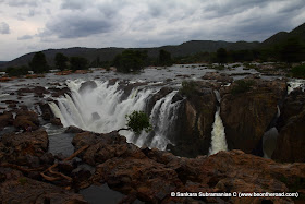 Hogenakkal Falls from the Karnataka side and hence referred to as Karnataka Falls