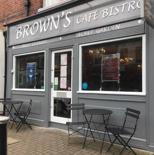 Brown's Cafe Bistro logo