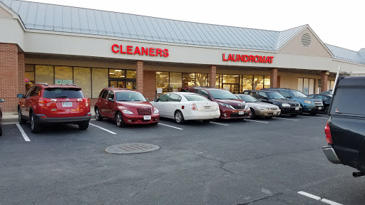 Dry Cleaner «Springfield Plaza Laundromat & Cleaners», reviews and photos, 7277 Commerce St, Springfield, VA 22150, USA
