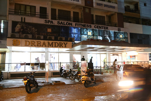 Dreamdry, State Highway 22, Napier Town, Jabalpur, Madhya Pradesh 482001, India, Hairdresser, state MP