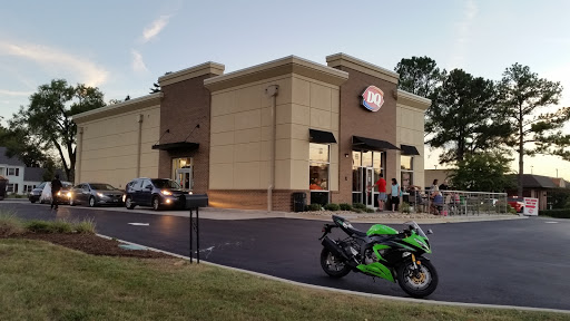 Fast Food Restaurant «DQ Grill & Chill Restaurant», reviews and photos, 11208 Kingston Pike, Knoxville, TN 37934, USA