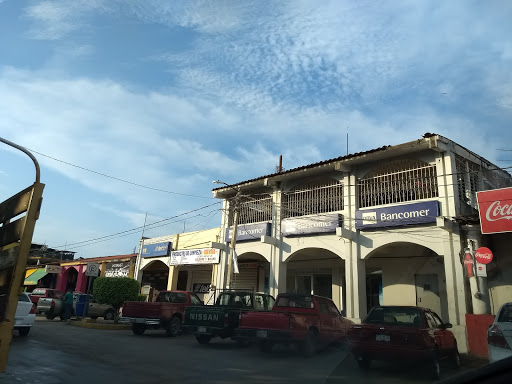 BBVA BANCOMER PETATLAN, Vicente Guerrero 9, Centro, 40850 Petatlán, Gro., México, Cajeros automáticos | GRO