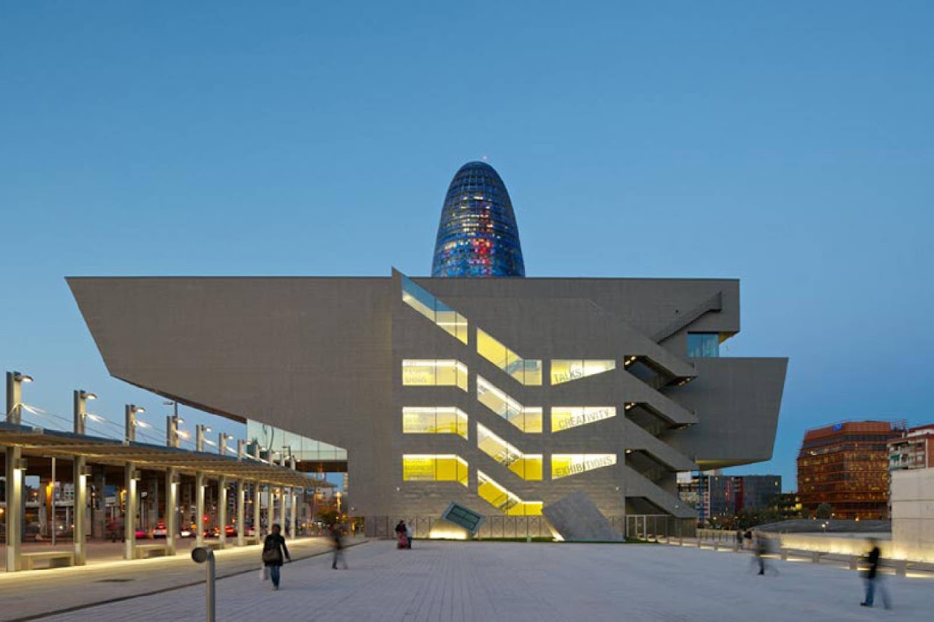 Barcellona, Provincia di Barcellona, Spagna: Dhub Design Museum Barcelona by Mbm Arquitectes