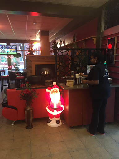 Restaurant «Tropicana Cafe», reviews and photos, 2585 7th St W, St Paul, MN 55116, USA
